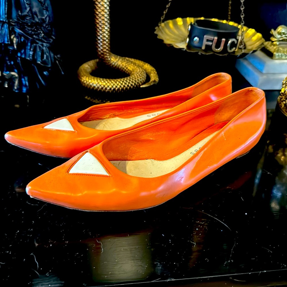 Vintage Marc Jacob’s point toe flats